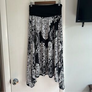 Apt. 9 Y2K Asymmetrical Paisley Midi Skirt. Black and White. Size: XL